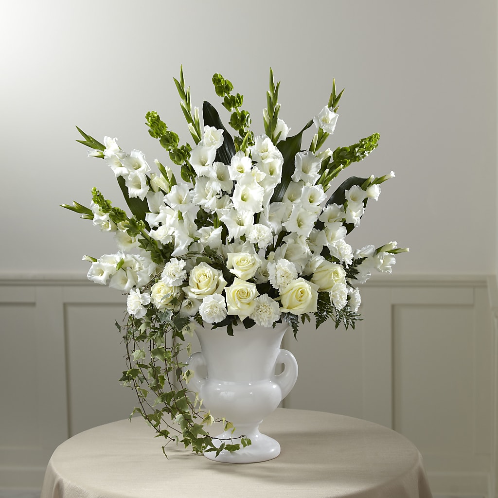 Fond Reflections Arrangement – BERMAN'S FLOWERS, Kingsburg CA