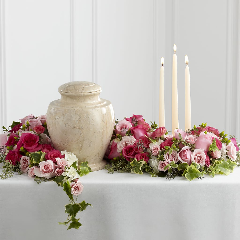 Remembrance Arrangement – BERMAN'S FLOWERS, Kingsburg CA