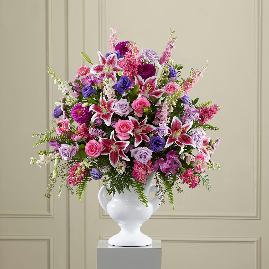 Peaceful Tribute Arrangement – BERMAN'S FLOWERS, Kingsburg CA
