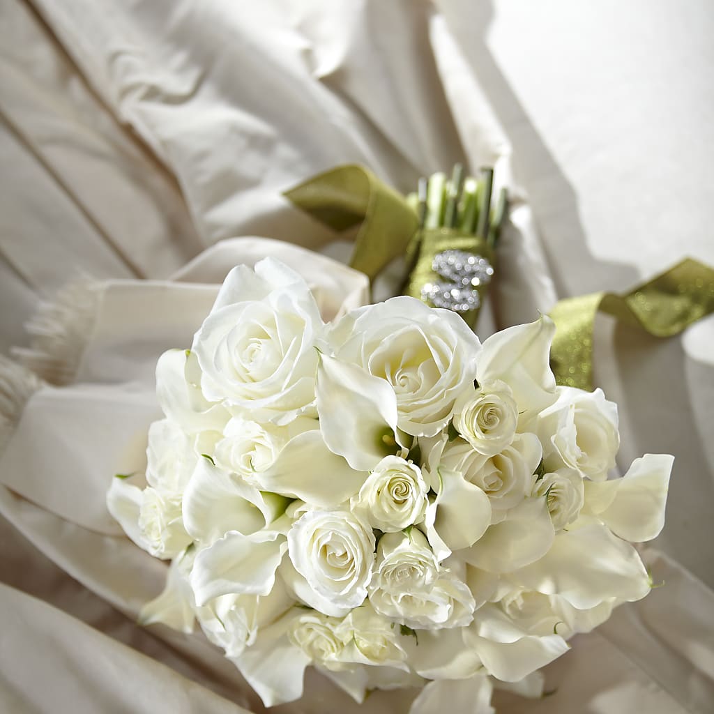 Serene Highness Bouquet – BERMAN'S FLOWERS, Kingsburg CA
