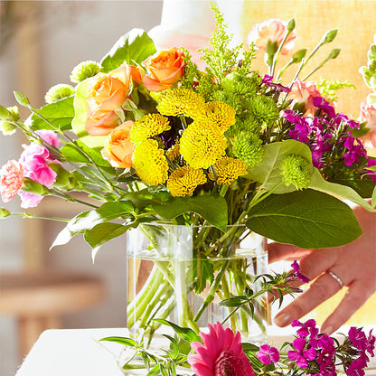 Bold & Bright – A Florist Original – BERMAN'S FLOWERS, Kingsburg CA