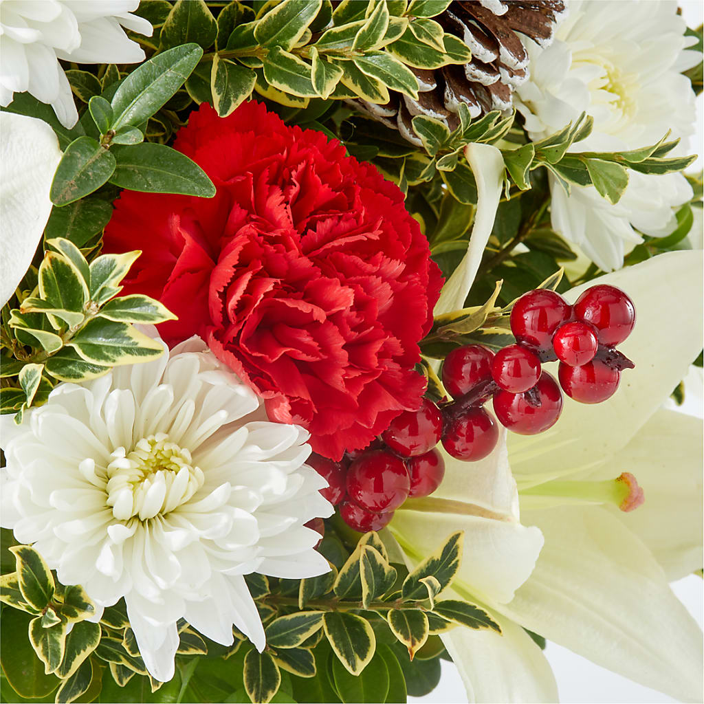 Festive Moments Tree – BERMAN'S FLOWERS, Kingsburg CA