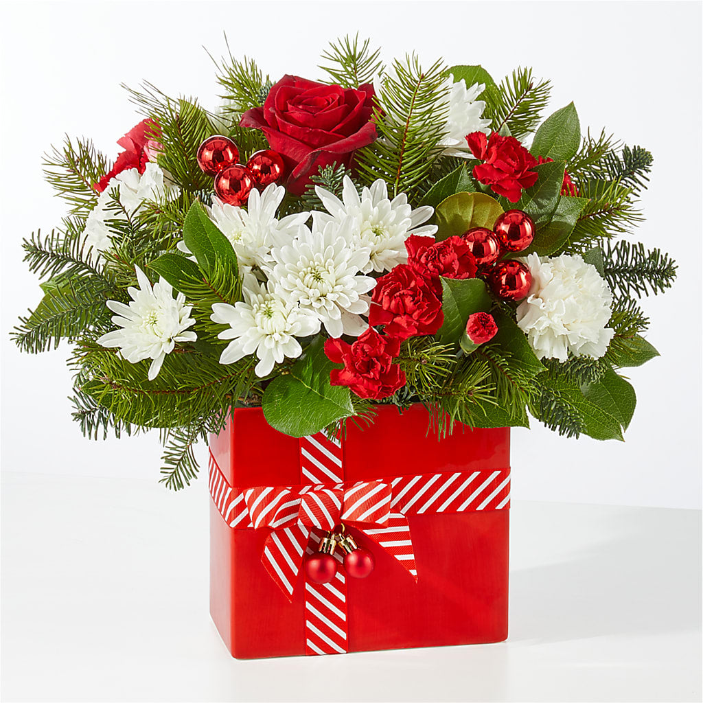 Presents Under the Tree Bouquet – BERMAN'S FLOWERS, Kingsburg CA