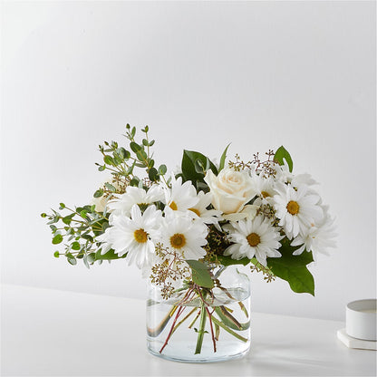 Fresh Linen Bouquet – BERMAN'S FLOWERS, Kingsburg CA
