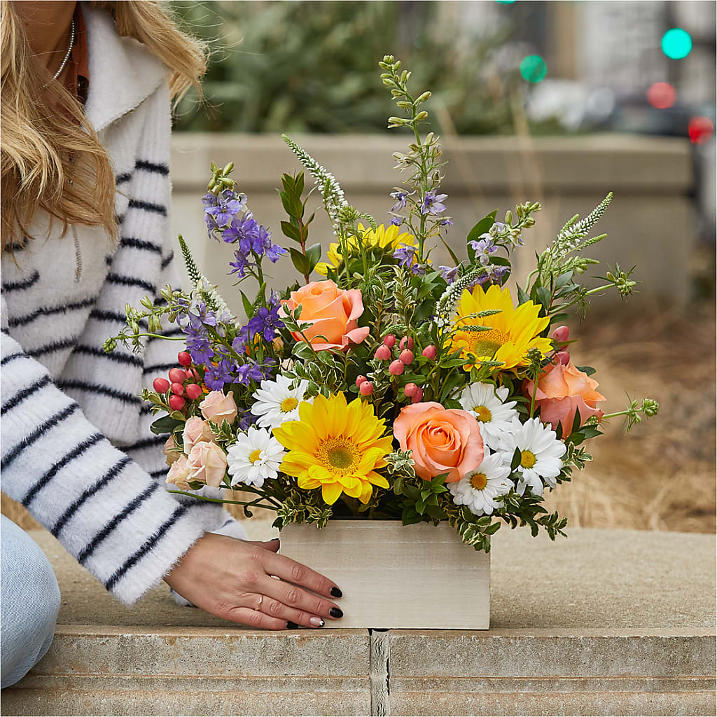 The Good Life Bouquet – BERMAN'S FLOWERS, Kingsburg CA