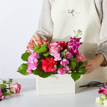 Sweetberry Box – A Florist Original – BERMAN'S FLOWERS, Kingsburg CA
