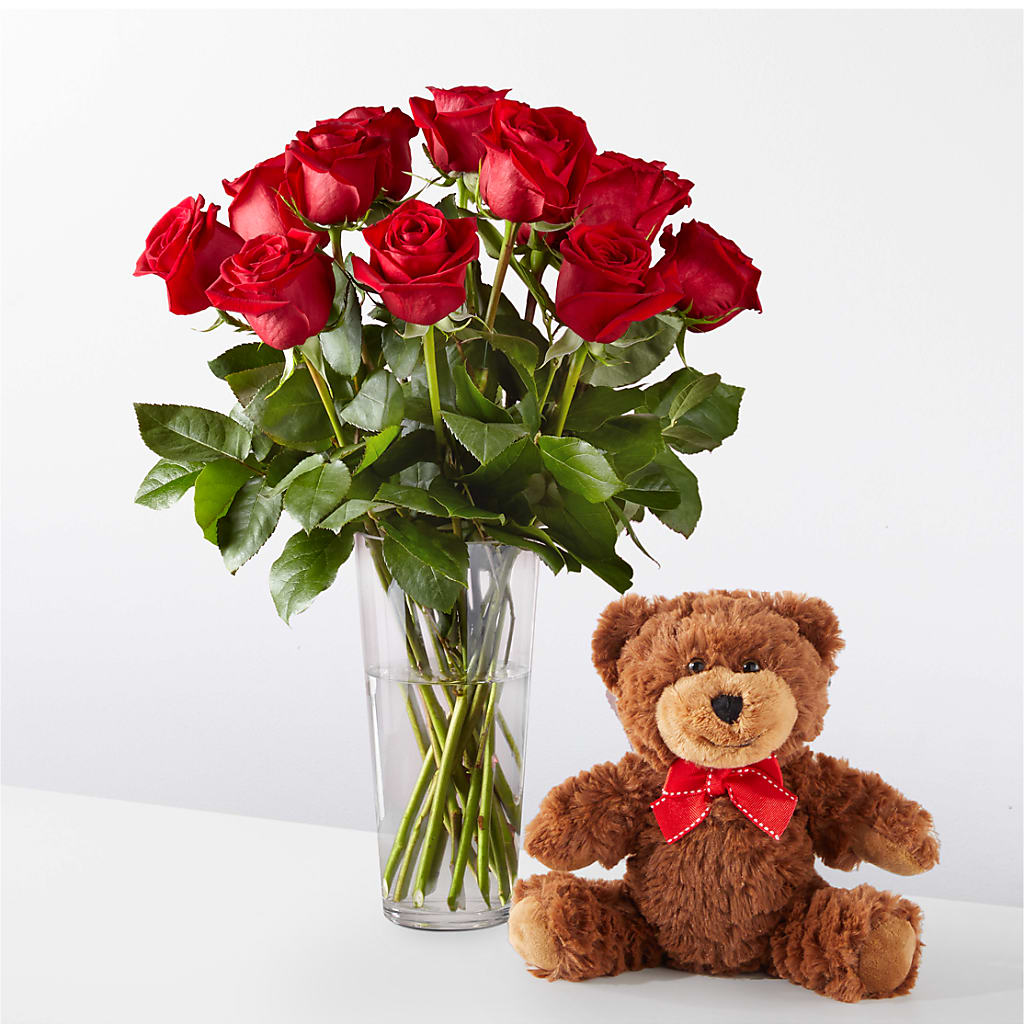 Romantic Long Stem Red Rose Bouquet Bundles – BERMAN'S FLOWERS, Kingsburg CA
