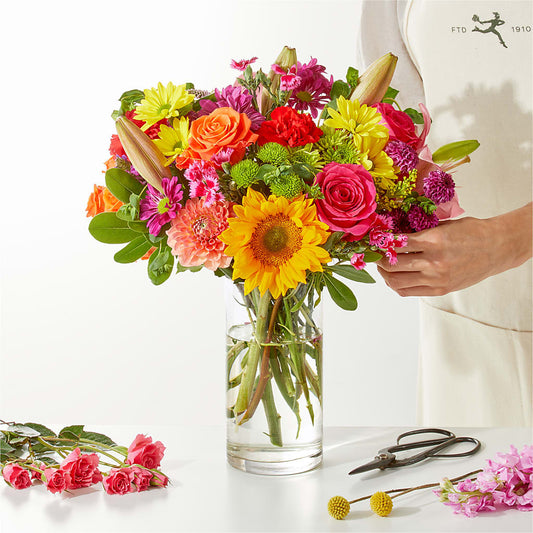Cue the Confetti - A Florist Original – BERMAN'S FLOWERS, Kingsburg CA