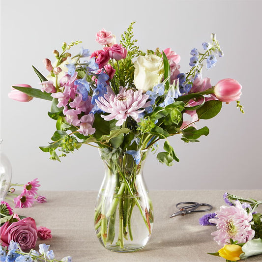 Pastel Tradition - A Florist Original – BERMAN'S FLOWERS, Kingsburg CA