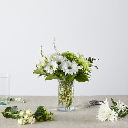 Irish Garden - A Florist Original – BERMAN'S FLOWERS, Kingsburg CA