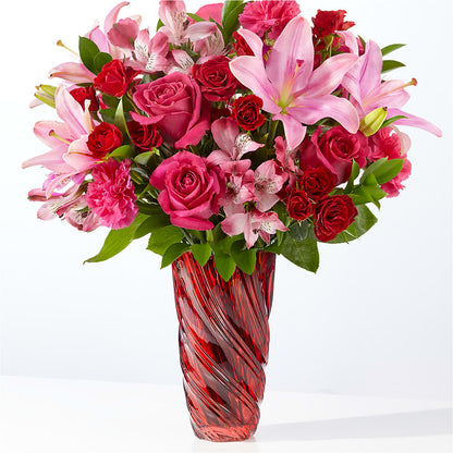 In Love Bouquet with Luxe Swirl Vase – BERMAN'S FLOWERS, Kingsburg CA