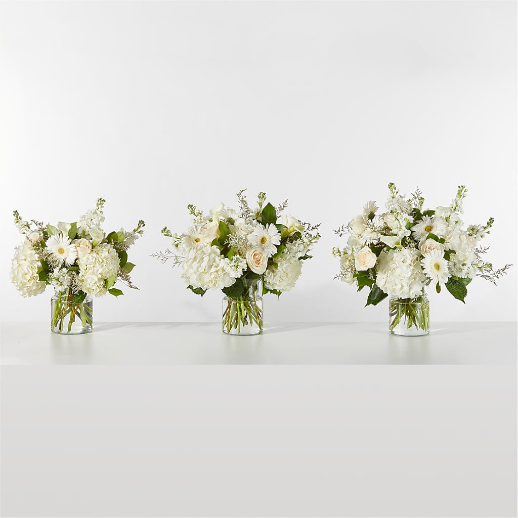 Sun-drenched Blooms Box Bouquet – BERMAN'S FLOWERS, Kingsburg CA