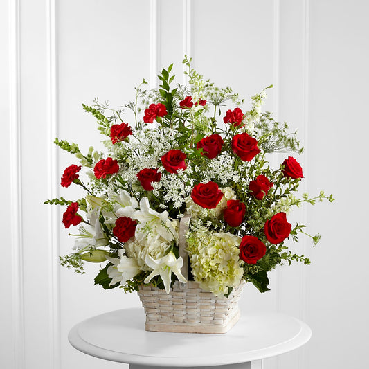 In Loving Memory Arrangement – BERMAN'S FLOWERS, Kingsburg CA