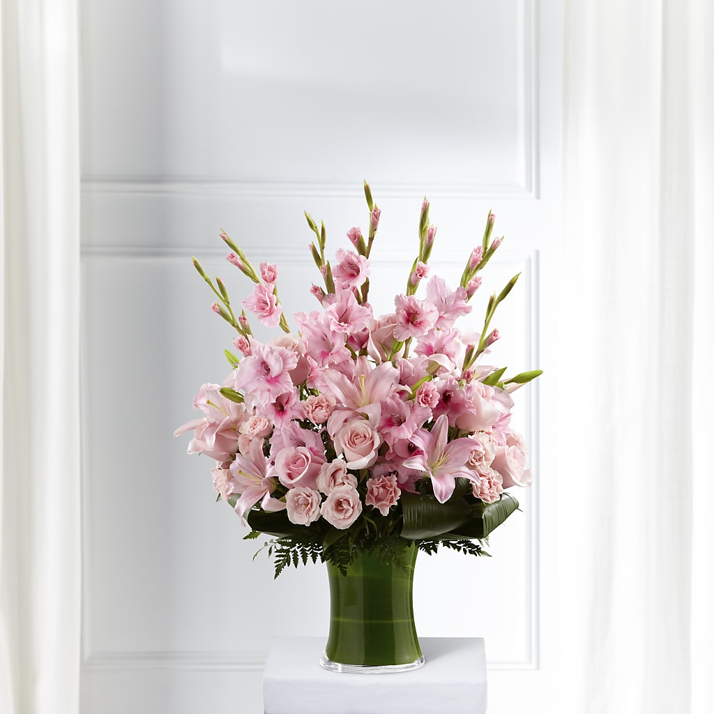 Lovely Tribute Bouquet – BERMAN'S FLOWERS, Kingsburg CA