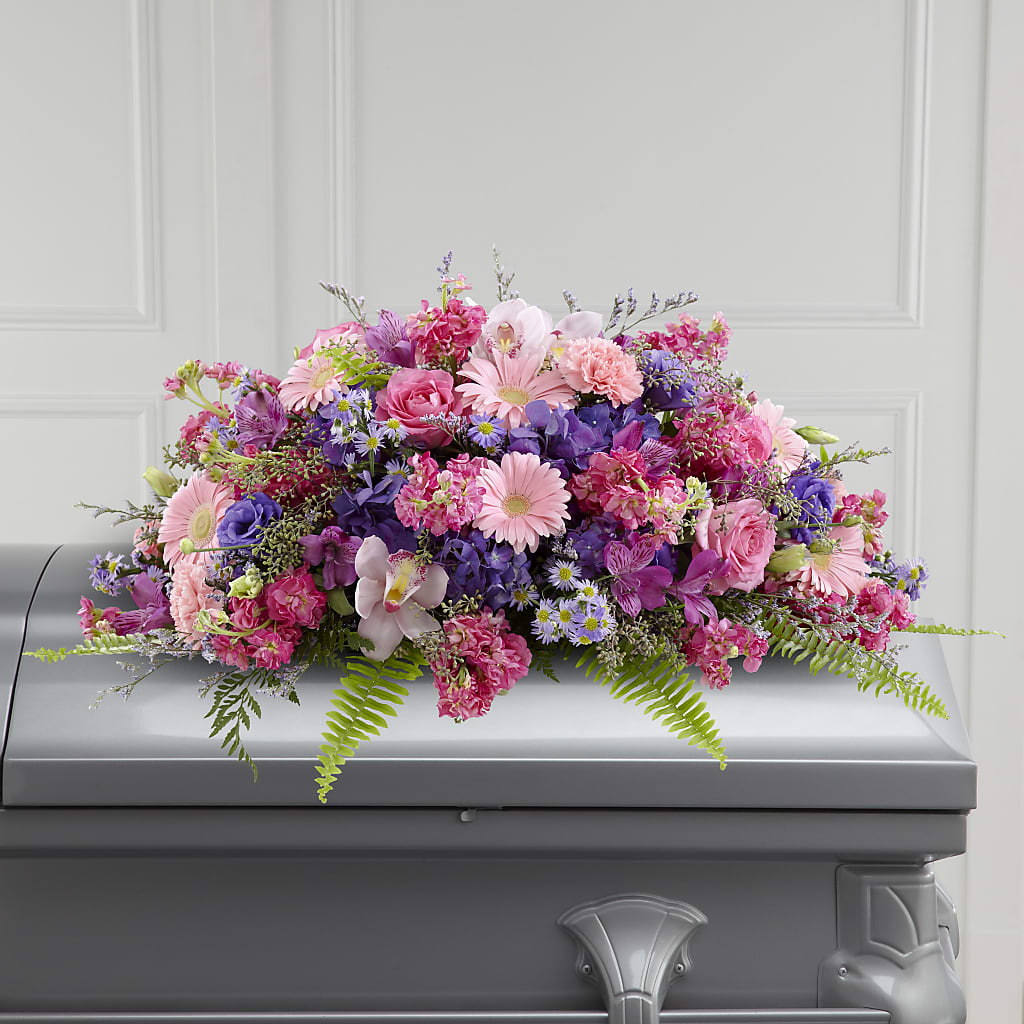 Glorious Garden Casket Spray – BERMAN'S FLOWERS, Kingsburg CA