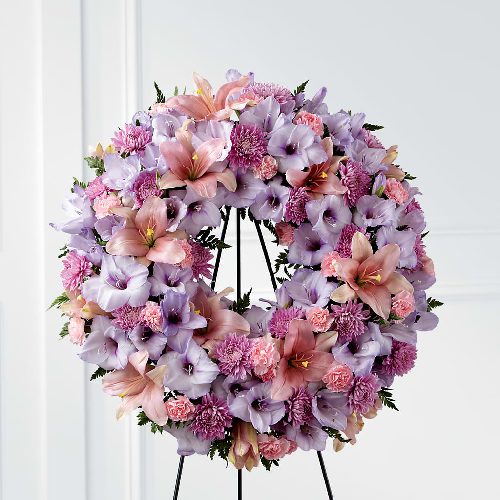 Beloved Friend Wreath – BERMAN'S FLOWERS, Kingsburg CA