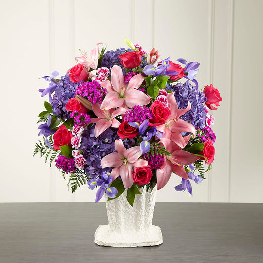 We Fondly Remember Arrangement – BERMAN'S FLOWERS, Kingsburg CA