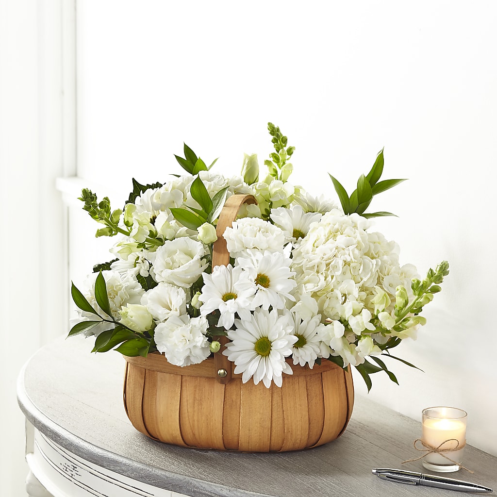 Pure Ivory Basket – BERMAN'S FLOWERS, Kingsburg CA