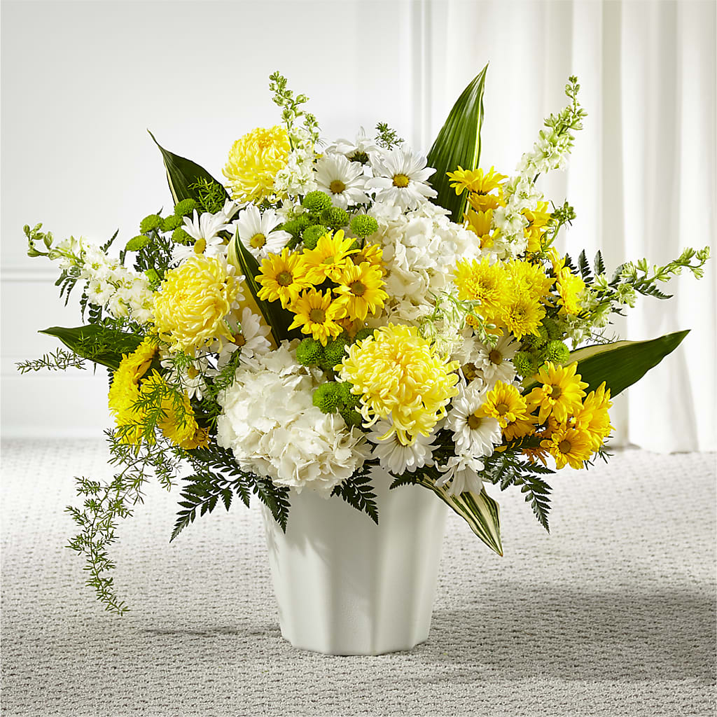 Unity & Grace Floor Basket – BERMAN'S FLOWERS, Kingsburg CA