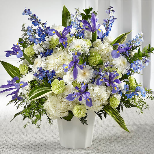 Soft Serenity Floor Basket – BERMAN'S FLOWERS, Kingsburg CA