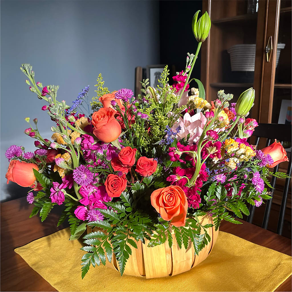 Garden of Life Basket – BERMAN'S FLOWERS, Kingsburg CA