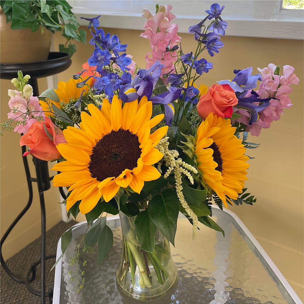 Rays of Life Bouquet – BERMAN'S FLOWERS, Kingsburg CA