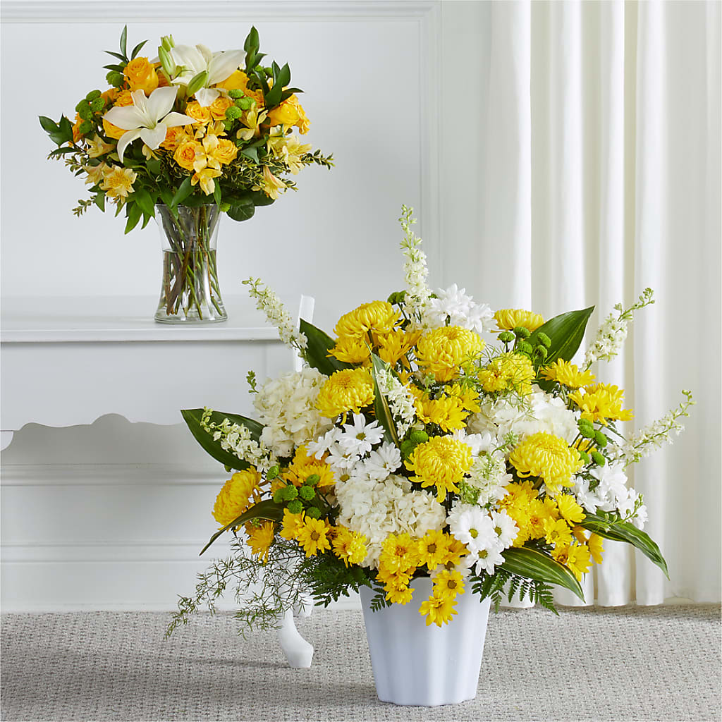 Warm Remembrance Bundles – BERMAN'S FLOWERS, Kingsburg CA