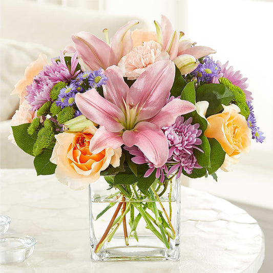 Delicate Details Bouquet – BERMAN'S FLOWERS, Kingsburg CA