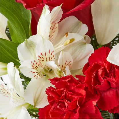 Holiday Season Bouquet – BERMAN'S FLOWERS, Kingsburg CA