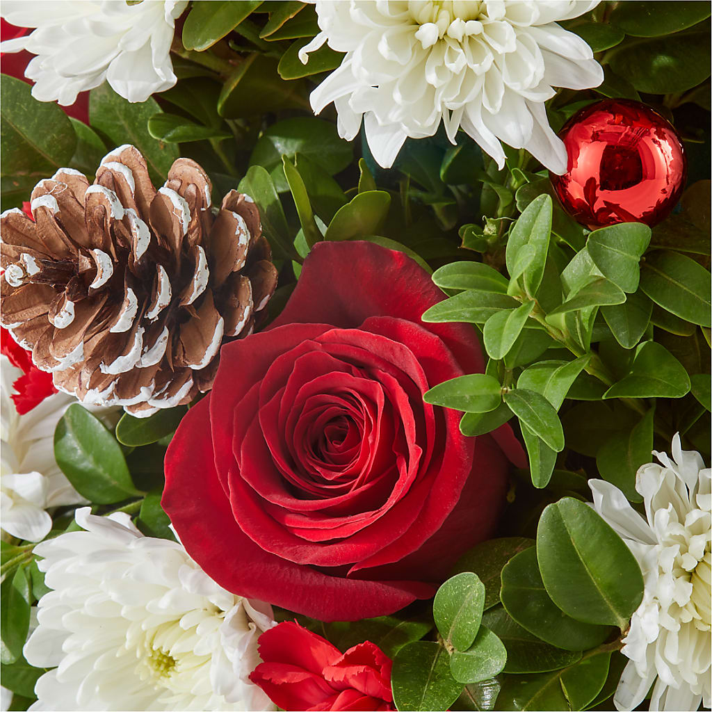 Let It Snow Tree – BERMAN'S FLOWERS, Kingsburg CA
