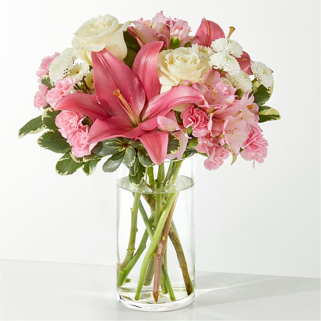 Piece of Cake Bouquet – BERMAN'S FLOWERS, Kingsburg CA