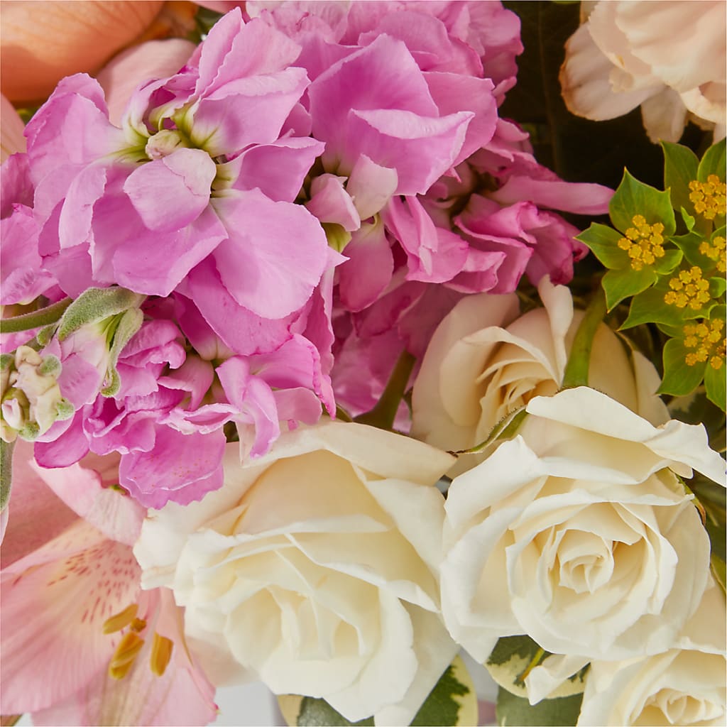 Paradise Bouquet – BERMAN'S FLOWERS, Kingsburg CA