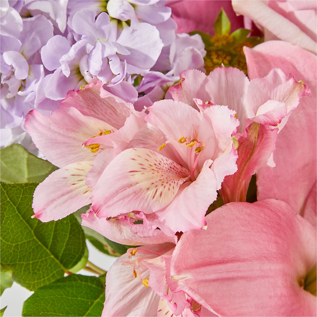 The Crown Jewel Bouquet – BERMAN'S FLOWERS, Kingsburg CA