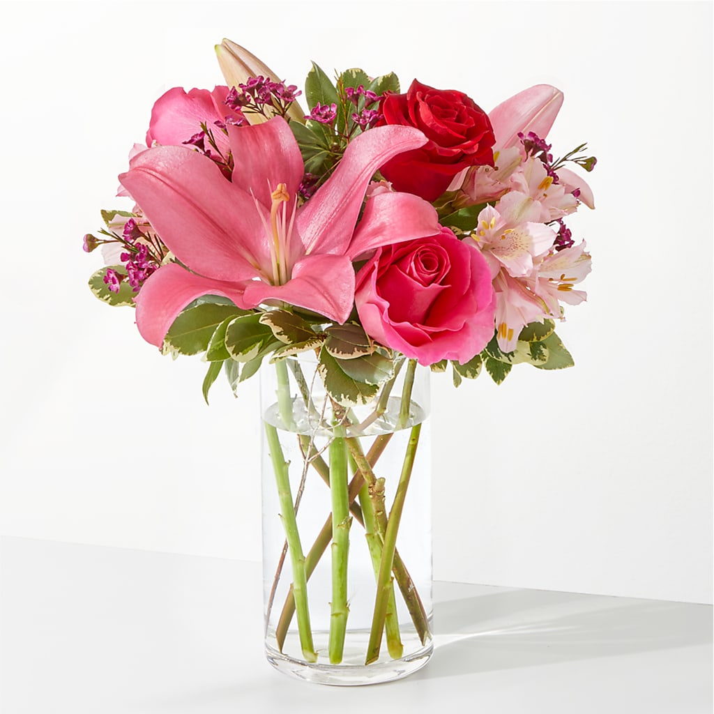 Lucky in Love Bouquet – BERMAN'S FLOWERS, Kingsburg CA