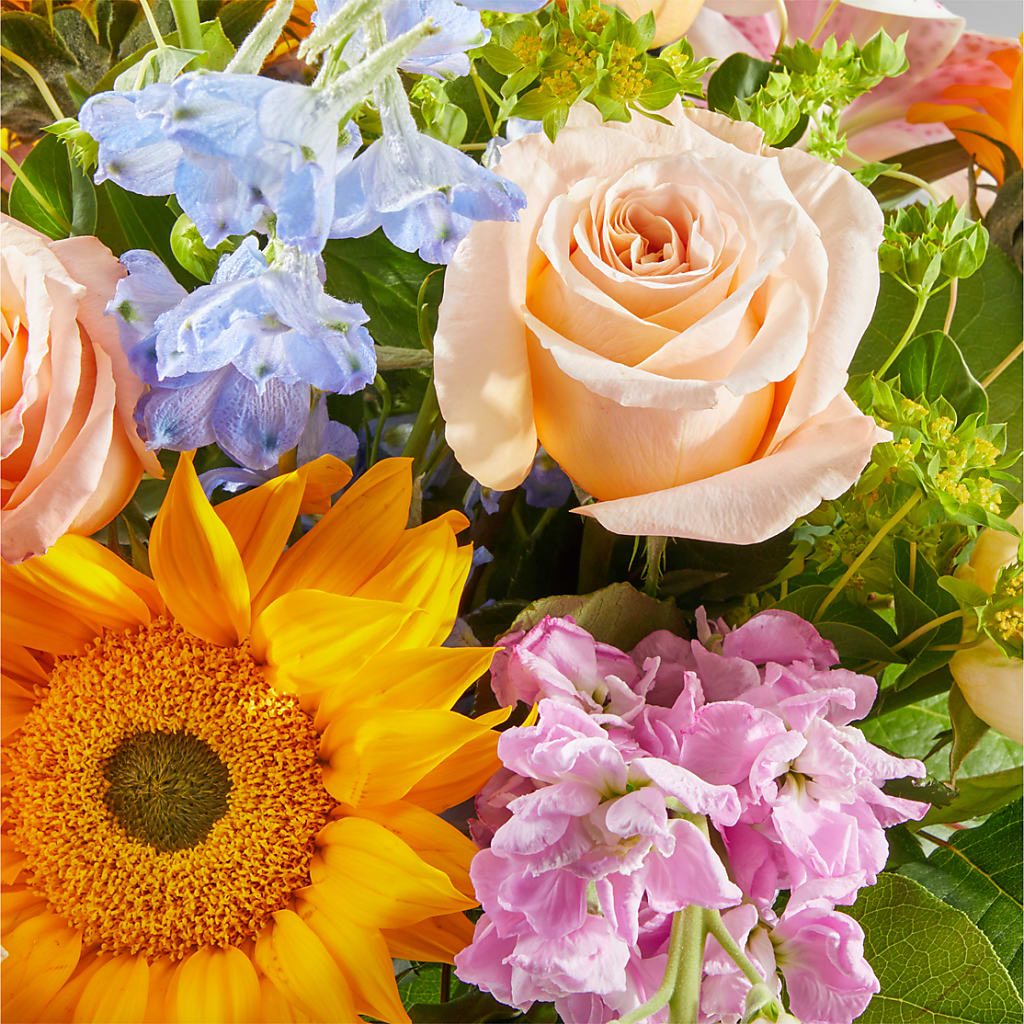 Dreamy Meadows Bouquet – BERMAN'S FLOWERS, Kingsburg CA