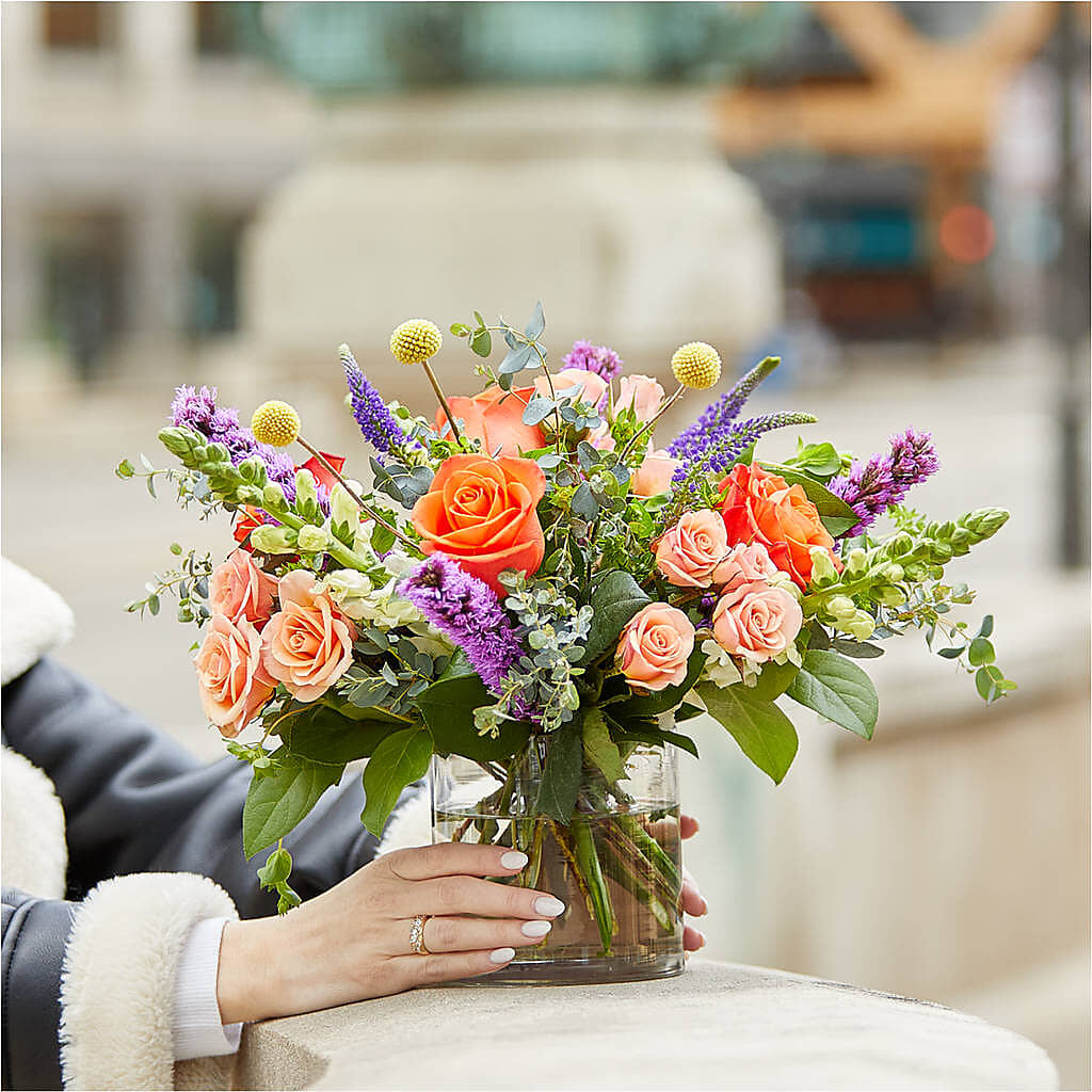 The Standout Bouquet – BERMAN'S FLOWERS, Kingsburg CA