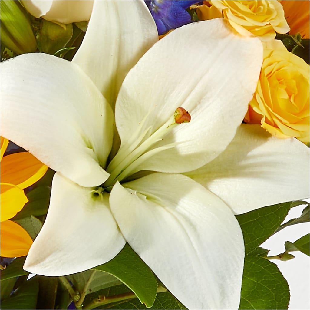 Wonderfully Sunny Bouquet – BERMAN'S FLOWERS, Kingsburg CA