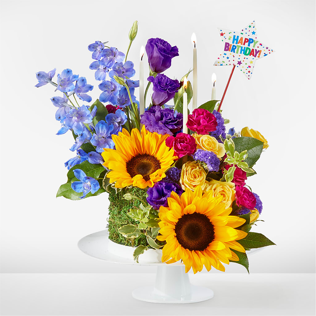 Star of the Day Floral Cake – BERMAN'S FLOWERS, Kingsburg CA