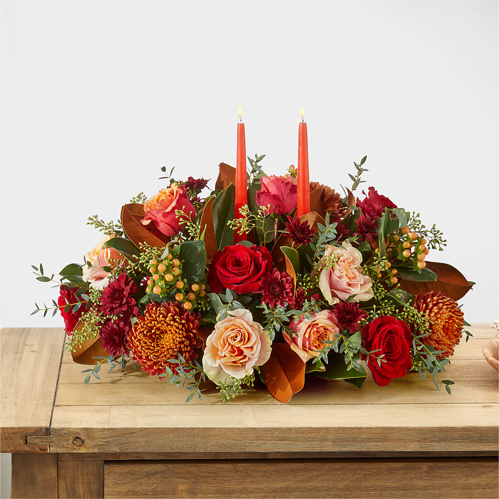 Gather Near Centerpiece – BERMAN'S FLOWERS, Kingsburg CA