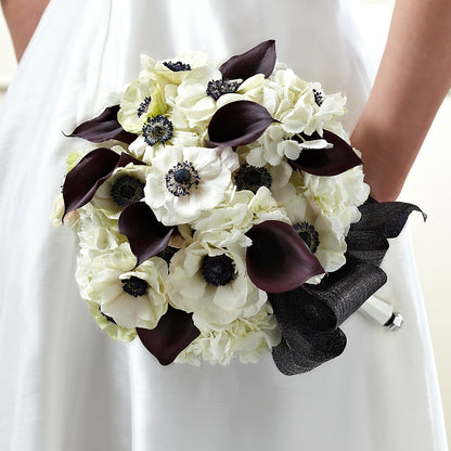 To Have and To Hold Bouquet – BERMAN'S FLOWERS, Kingsburg CA