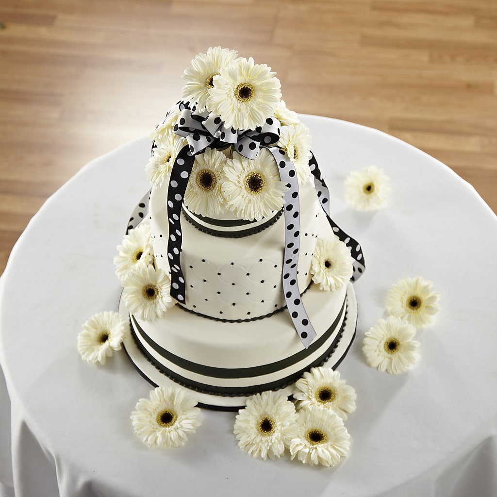 Simple Sophistication Cake Décor – BERMAN'S FLOWERS, Kingsburg CA