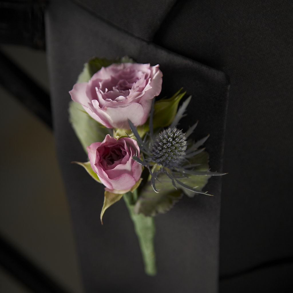 Veronica Boutonniere – BERMAN'S FLOWERS, Kingsburg CA