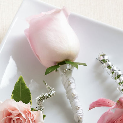Pink Rose Boutonniere – BERMAN'S FLOWERS, Kingsburg CA