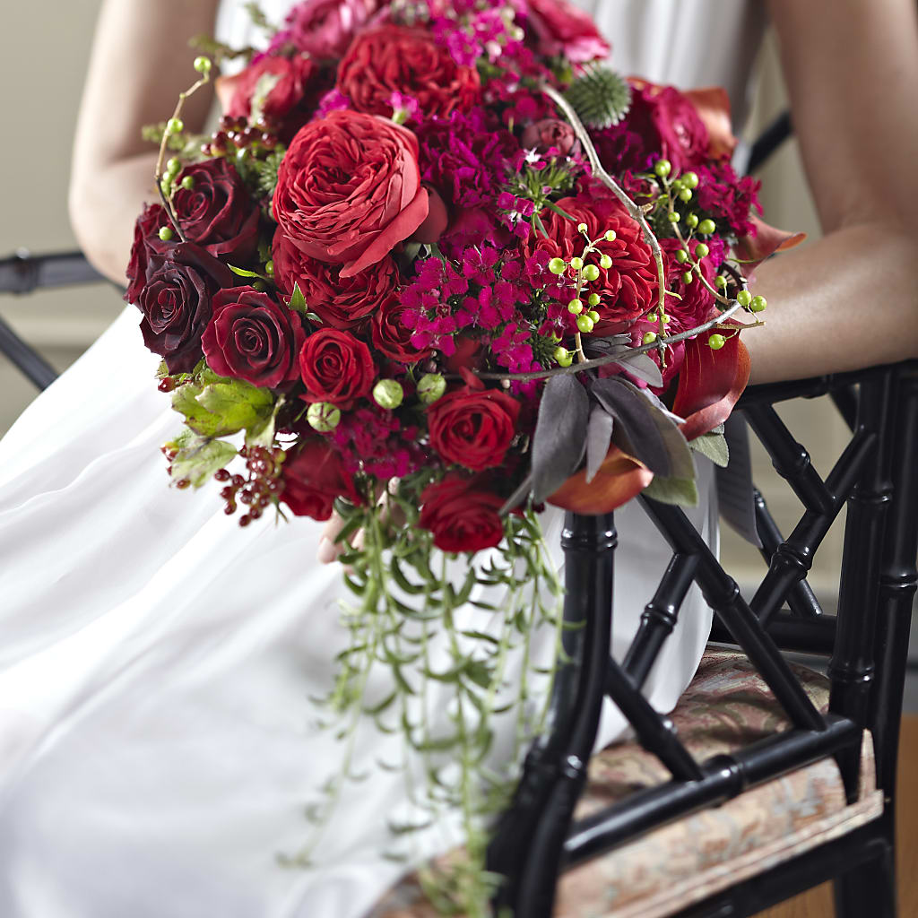 Pure Grace Bouquet  – BERMAN'S FLOWERS, Kingsburg CA