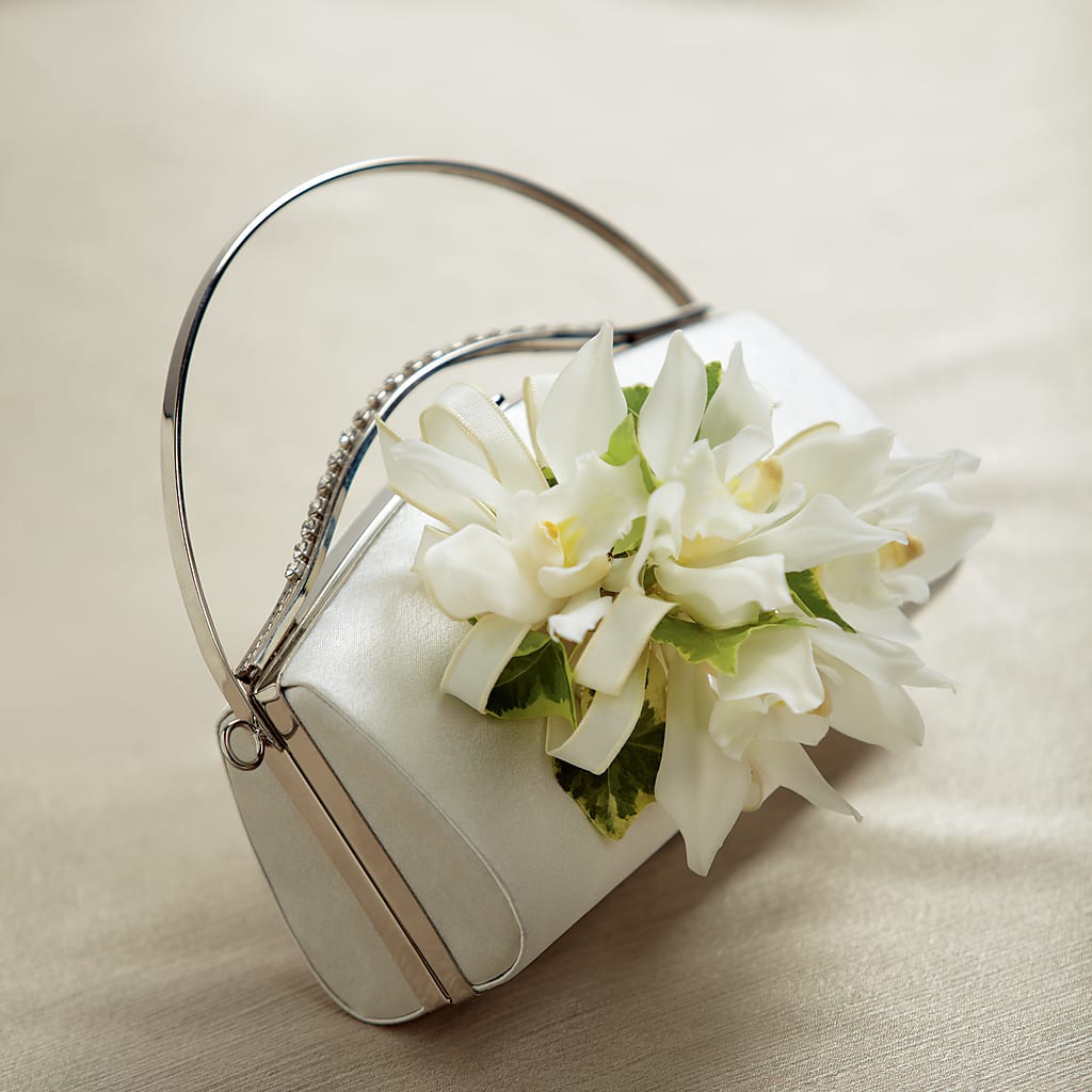 White Purse Decor – BERMAN'S FLOWERS, Kingsburg CA