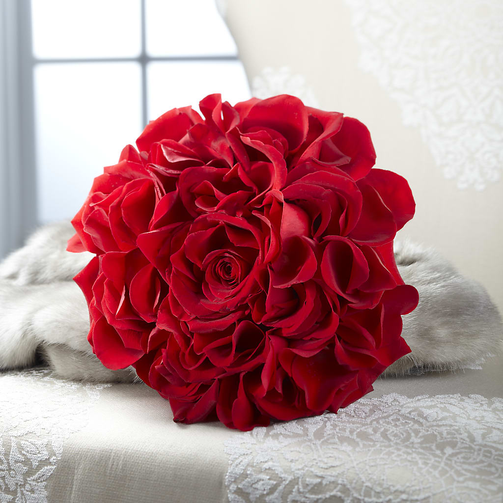 Composite Rose Bouquet – BERMAN'S FLOWERS, Kingsburg CA