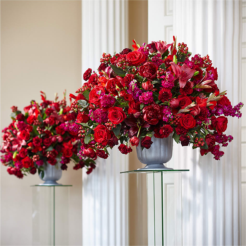 Love & Honor Arrangement – BERMAN'S FLOWERS, Kingsburg CA