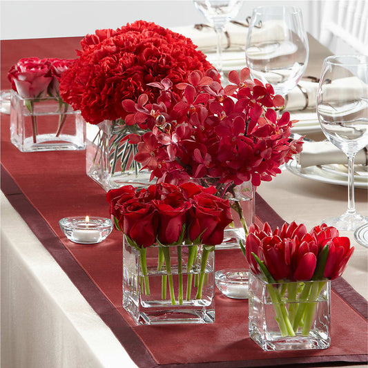Modern Grace Centerpiece – BERMAN'S FLOWERS, Kingsburg CA